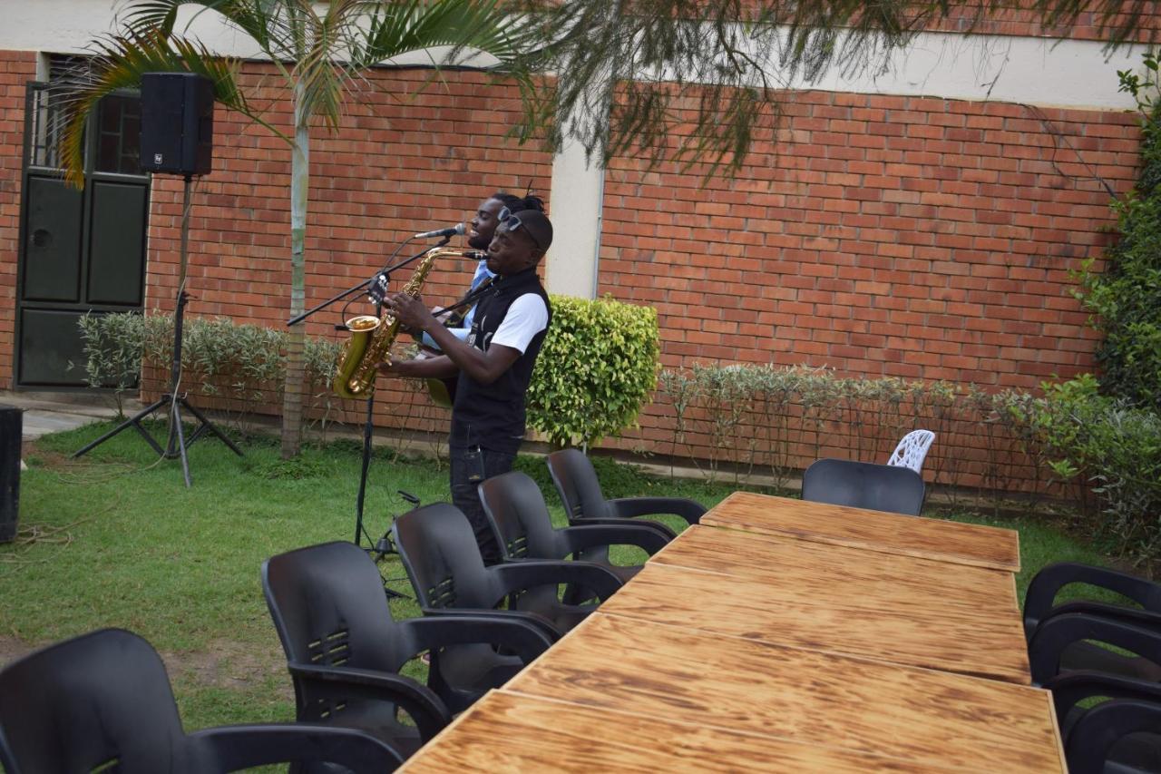 Acacia Hotel Mbarara Nyamitanga Exterior foto